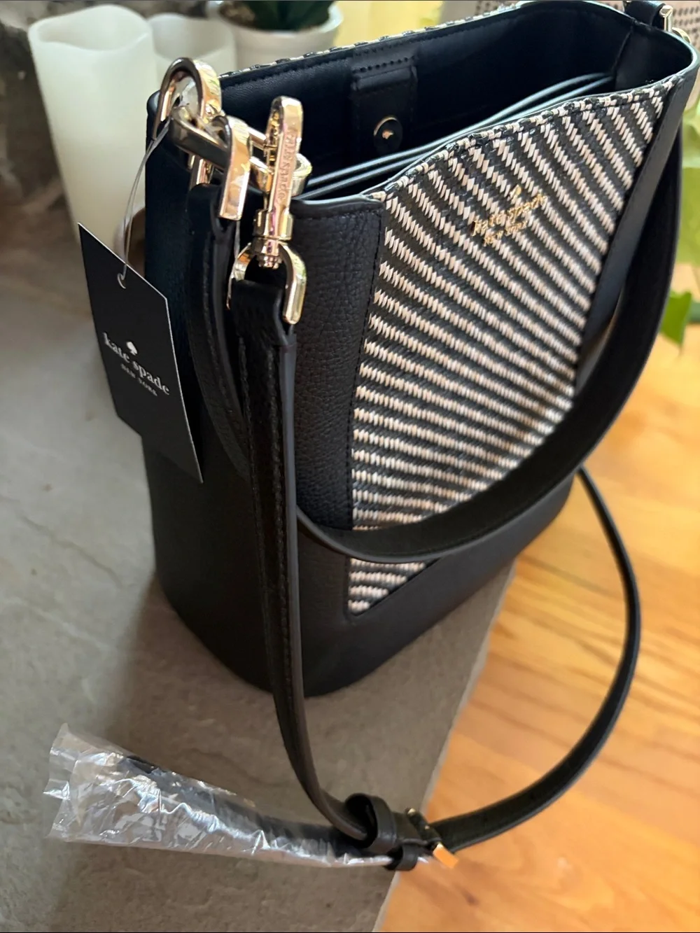 NWT Kate Spade NY Lena Straw Bucket Bag Raffia & Black Leather NEW